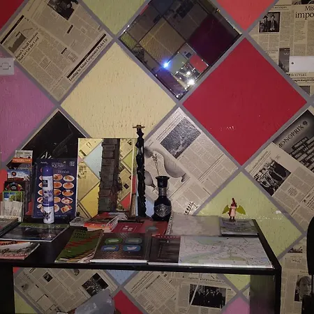 Goodnight Grooves Hostel Belgrade