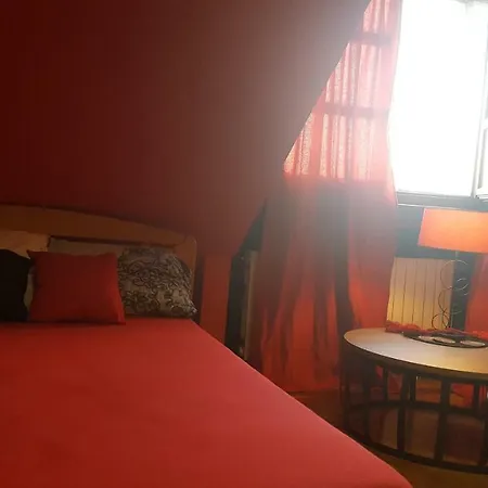 Goodnight Grooves Hostel